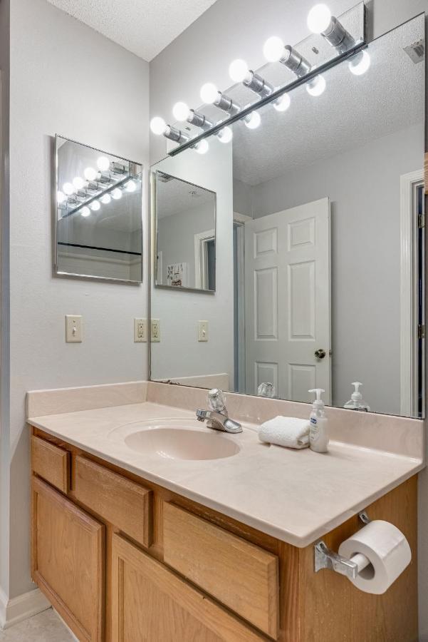 Cozy 1Br Condo With Pool And Gym Centrally Located Destin Buitenkant foto